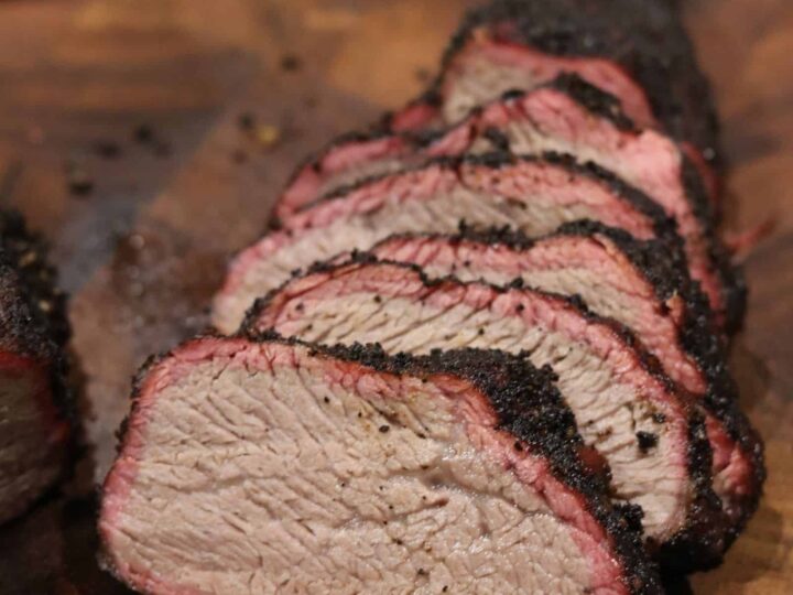 https://withthewoodruffs.com/wp-content/uploads/2022/01/Traeger-smoked-tri-tip-brisket-style-720x540.jpg