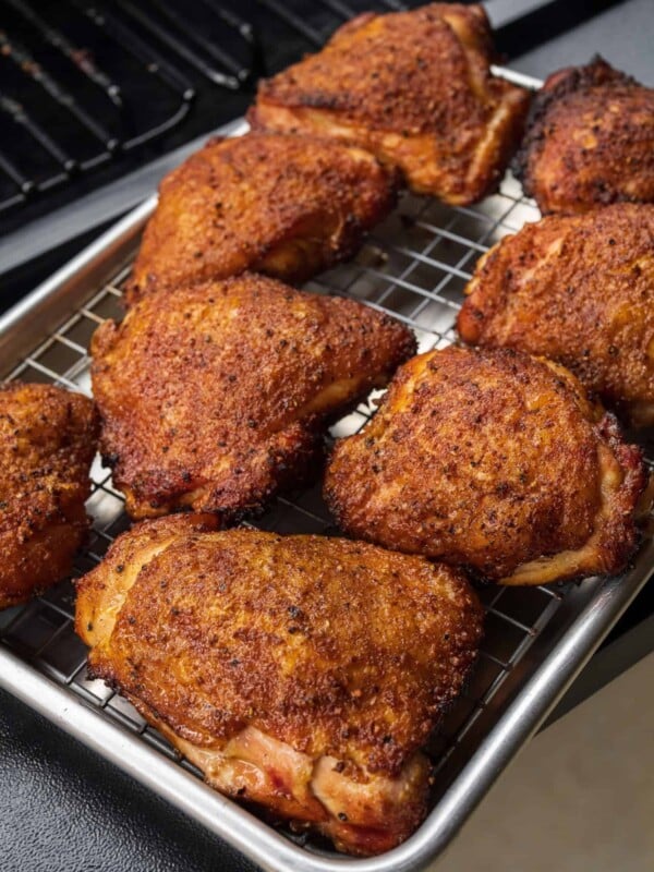 Hey Grill Hey 0 to 400 smoked chicken thighs